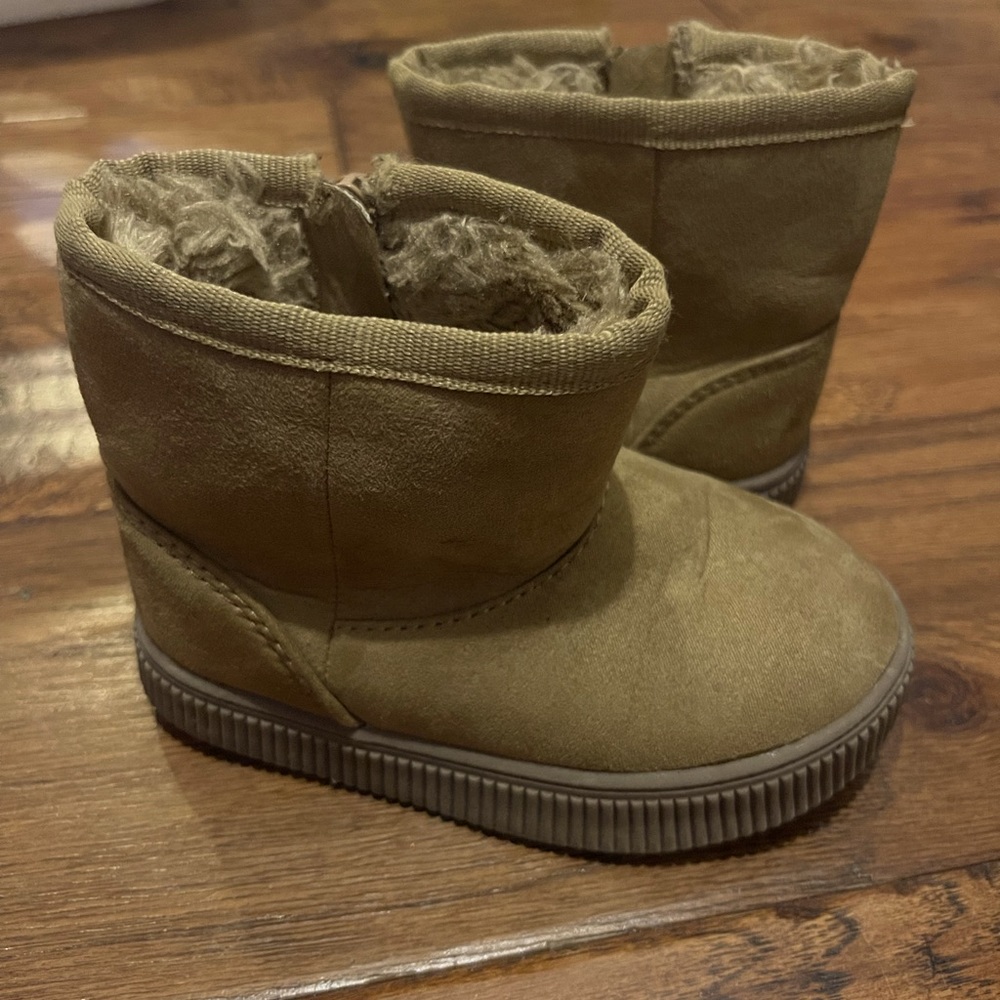 Cat & Jack Toddler Boots